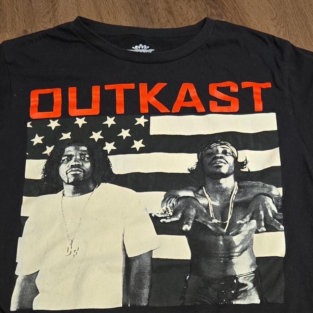 Outcast Men's Black T-shirt